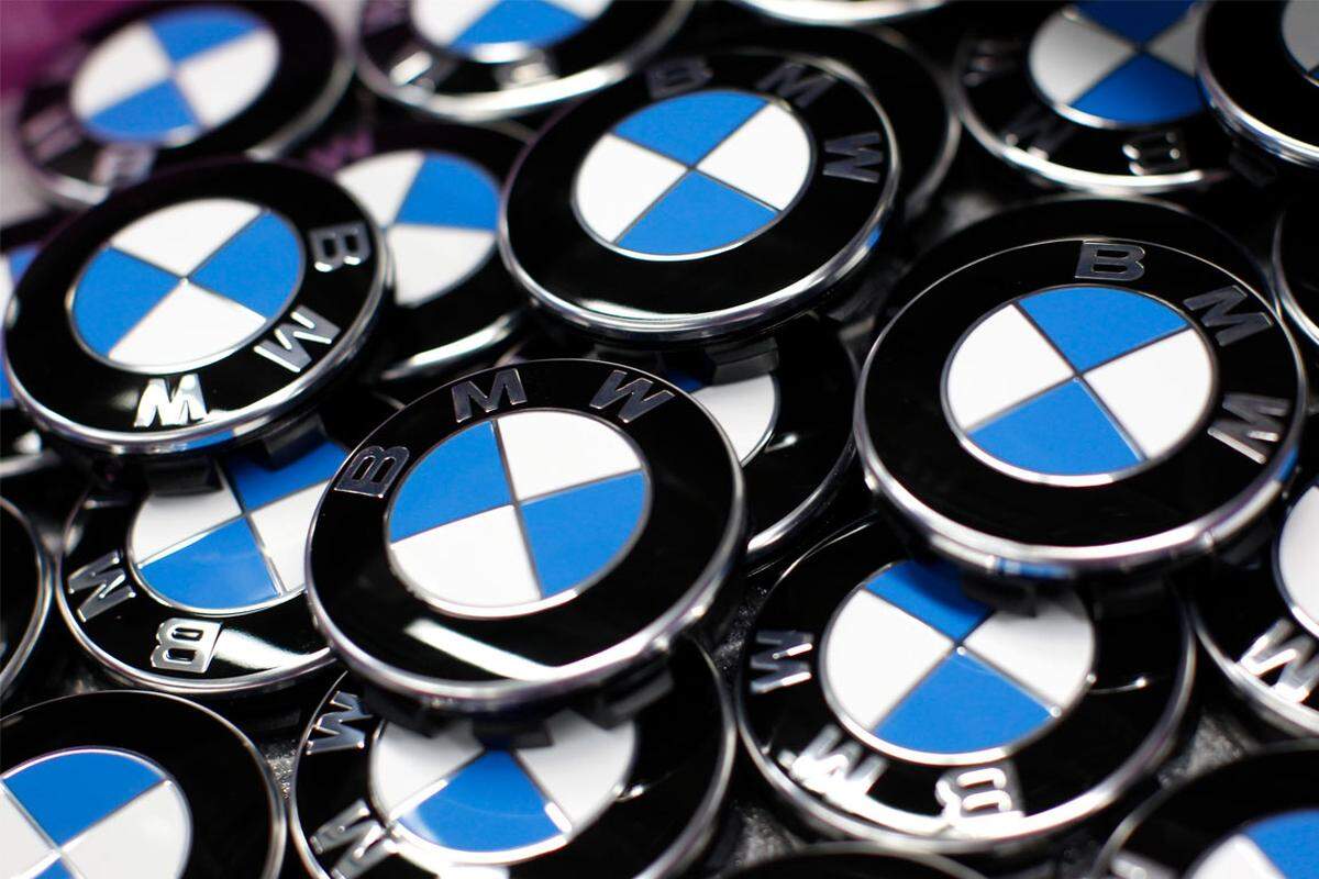 Im Rekordjahr 2011 verbuchte der Autobauer noch ein zweistelliges Umsatzplus, im Vorjahr bekam BMW Österreich dann die Krise am Automarkt zu spüren. Der Erlös ging leicht auf 3,402 Milliarden Euro zurück, seinen Platz in den Top 20 konnte der Konzern jedoch behaupten.  (2011: Platz 19)