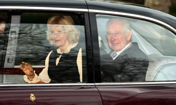 Charles mit seiner Ehefrau, Königin Camilla.