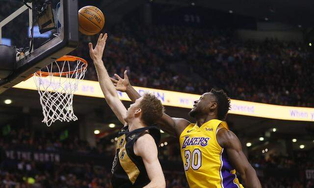 NBA: Los Angeles Lakers at Toronto Raptors