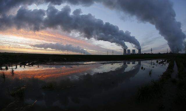 Die Erzeugung von Strom durch Kohle produziert laut WWF etwa doppelt soviel CO2 wie aus Erdgas gewonnener Strom.