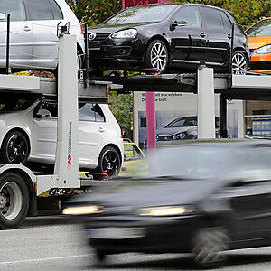 Die Auto-Verkäufe gehen zurück