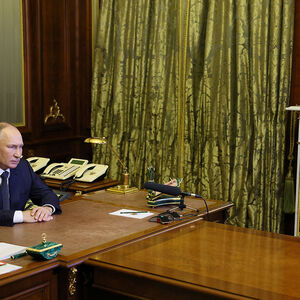 Putin konferierte nach den Luftangriffen mit seinem nationalen Sicherheitsrat.