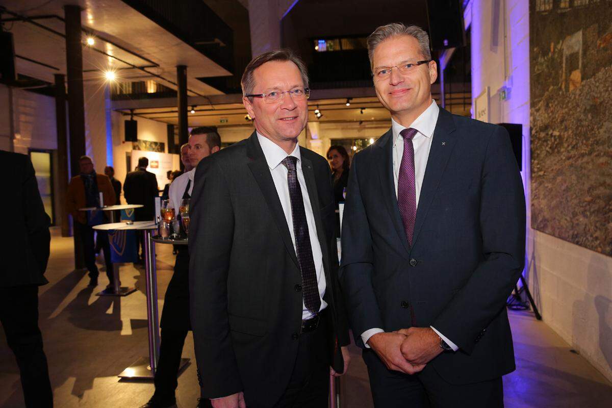 Die Raiffeisenverband Salzburg Manager Heinz Konrad (li.) und Andreas Derndorfer.