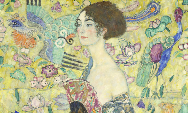 Dame mit Fächer war 2021 im Belvedere ausgestellt, gemeinam mit der „Braut“ - die zwei Bilder, die Klimt mit seinem Tod im Atelier hinterließ.