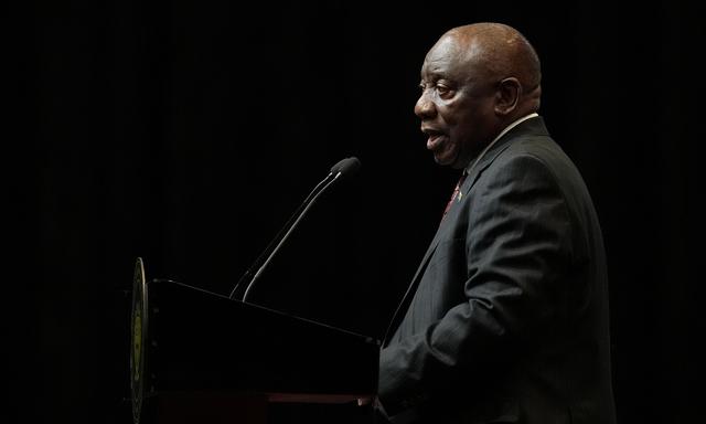 Der südafrikanische Präsident Cyril Ramaphosa ist von dem neu gewählten Parlament des Landes für eine zweite Amtszeit bestätigt worden.