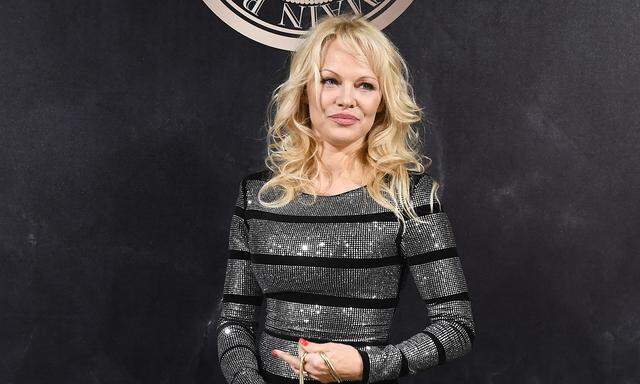 Pamela Anderson will ihre Geschichte jetzt selbst erzählen: Memoiren und eine Doku erscheinen Ende Jänner.