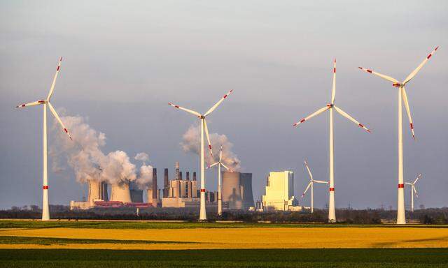 Der billige Windstrom aus Norddeutschland war in Österreich allzu beliebt. Und Strom aus Kohlekraftwerken verteuert sich.