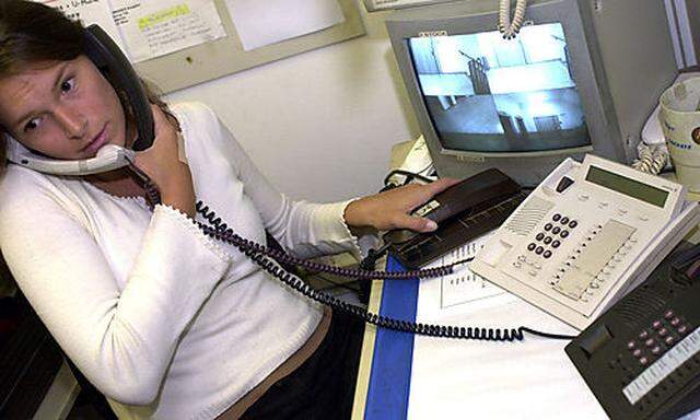   Nationalrat beschließt Einschränkungen für Telefonkeiler