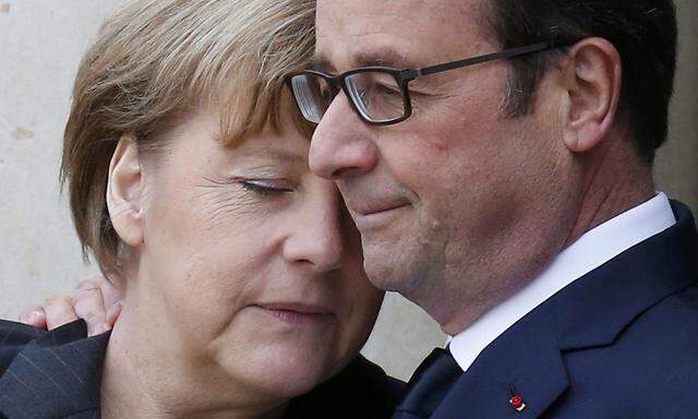 Die deutsche Kanzlerin Angela Merkel mit Francois Hollande, der in wenigen Tagen das französische Präsidentenamt an Emmanuel Macron übergeben wird.