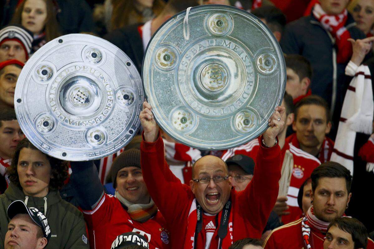 Die mitgereisten Bayern-Fans in Berlin wussten ganz genau, warum sie gekommen waren: Sie wollten in der 27. Runde mit ihrer Mannschaft die früheste Meisterentscheidung der Bundesliga-Geschichte bejubeln. Der insgesamt 24. für den deutschen Rekordmeister.