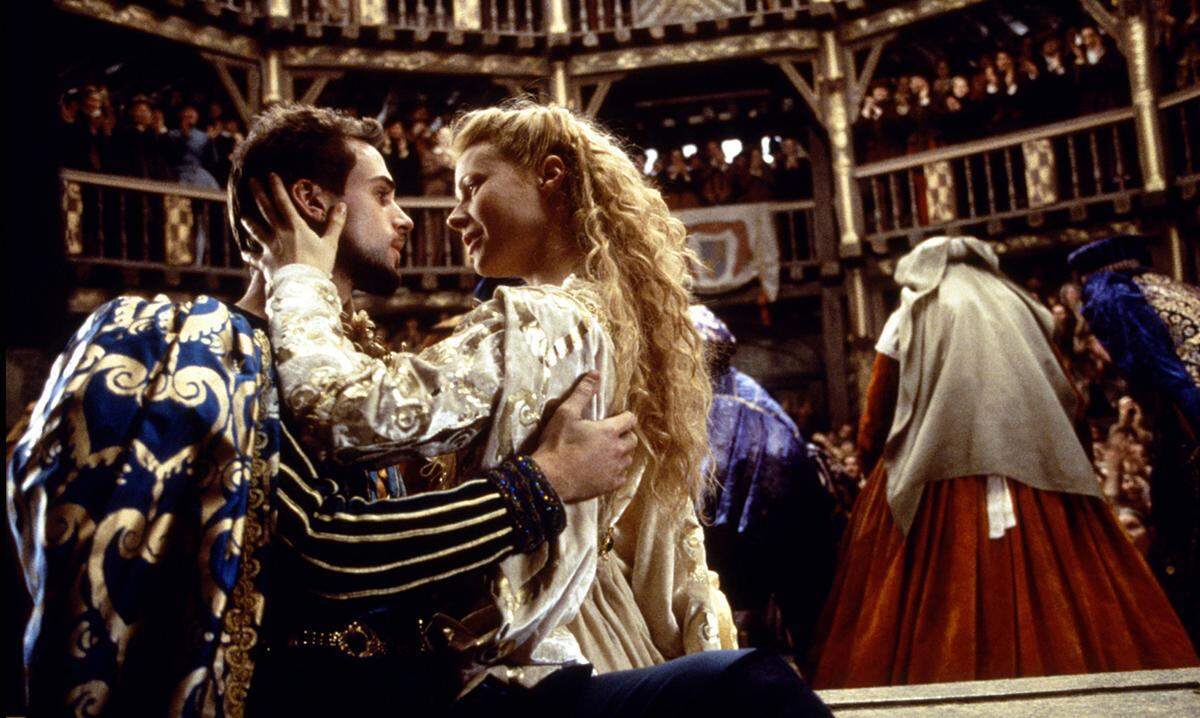 "Shakespeare in Love" wurde 1999 zum Überraschungserfolg: 13 Nominierungen, sieben Oscars. Unvergesslich wurde Gwyneth Paltrows tränenreiche Dankesrede, als sie den Preis als Beste Schauspielerin gewann.