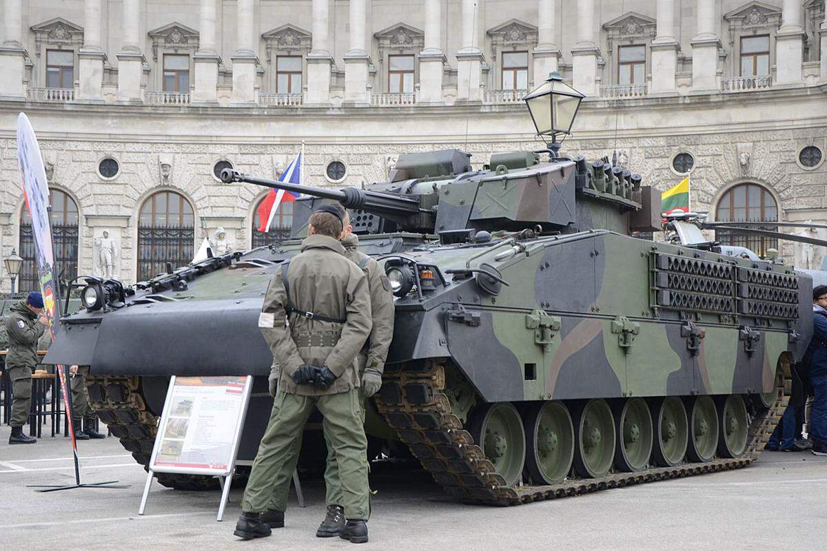 Österreich hat bereits 2011 an einer EU Battlegroup teilgenommen. Im zweiten Halbjahr 2012 wird das österreichische Kontingent die Verantwortung für die Logistik übernehmen. 350 Soldaten bereiten sich derzeit für diesen Einsatz vor.