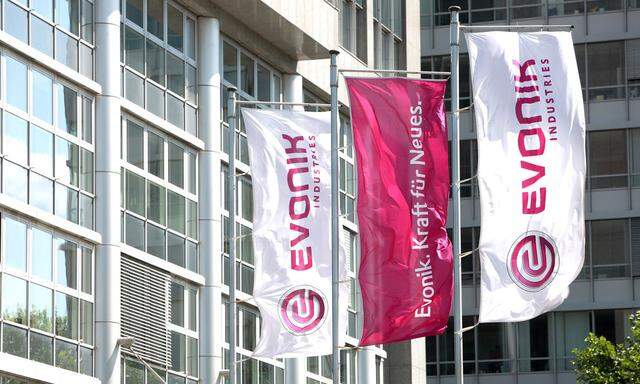 Evonik will in den USA verstärkt Flagge zeigen.