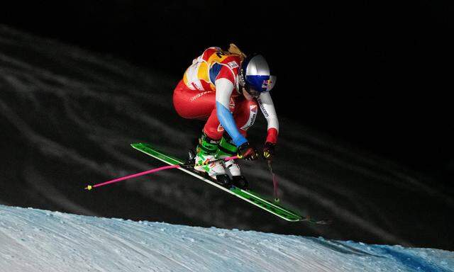 Die Schweizerin Fanny Smithdominiert den Skicross-Weltcup.