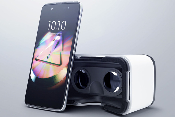 Das einst französische Unternehmen Alcatel ging 2004 mit der chinesischen Firma TCL ein Joint-Venture ein. Mittlerweile besitzt TCL alle Rechte des einstigen Mobilgeräte-Herstellers. Mittlerweile konnte sich Alcatel wieder einen Namen in der Branche machen. Das Idol 4S besticht durch seine einfallsreiche Verpackung, denn diese ist ähnlich wie die Gear VR eine Virtual-Reality-Brille für das Smartphone. Preis für das Gesamtpaket: 390 Euro.  