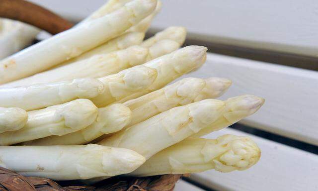 Weißer Spargel