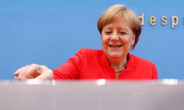 Bundeskanzlerin Angela Merkel (CDU) übte sich am Freitag in Zweckoptimismus. „Wir leben in einer interessanten Zeit. Wer hätte gedacht, was alles möglich ist?“