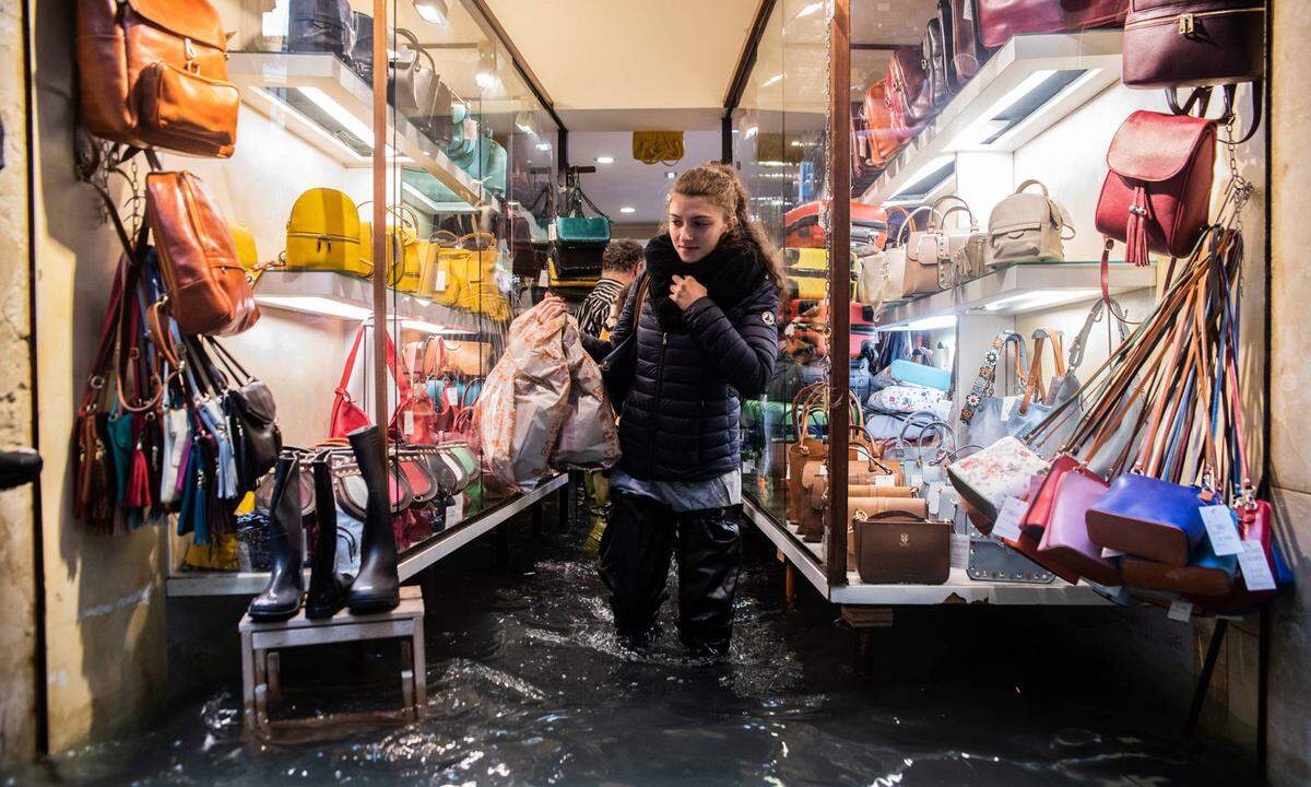 Touristen, Geschäfte und Restaurants versuchen, so gut wie möglich mit der Situation umzugehen.