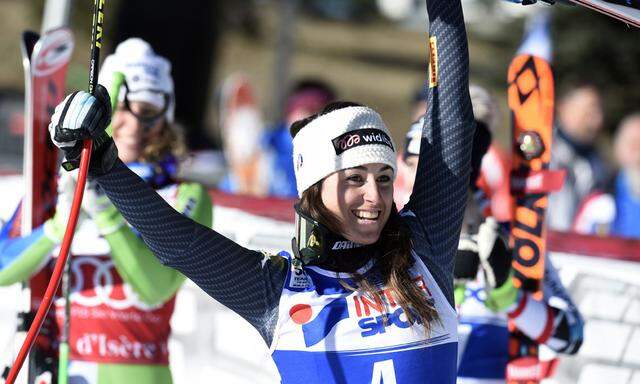  Jubelposen sind für Sofia Goggia längst Routine. Mit sechs Podestplätzen in vier Disziplinen ist die Italienerin, 24, die Sensation des bisherigen Weltcup-Winters.