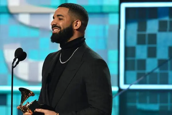 Rapper Drake hat jetzt mehr Nummer-1-Hits als Michael Jackson ...