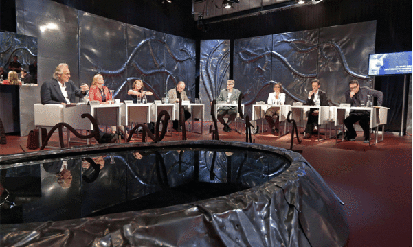 Die Jury (v.l.): Hubert Winkels, Meike Feßmann, Hildegard E. Keller, Burkhard Spinnen, Moderator Christian Ankowitsch, Daniela Strigl, Juri Steiner und Arno Dusini