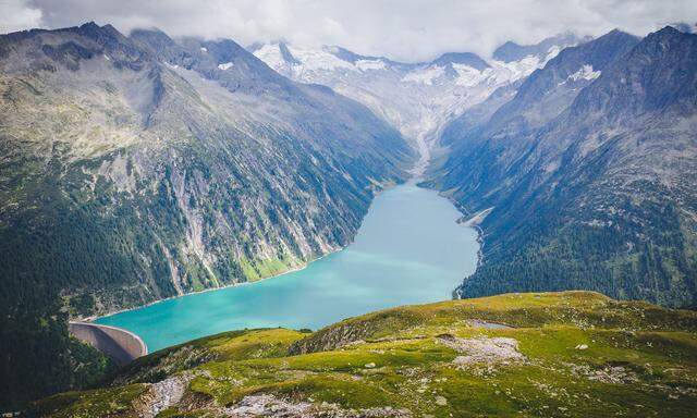 Wasserkraft ist das Rückgrat unserer Stromversorgung – und mitunter schön anzusehen. Im Bild ein Speichersee in den Zillertaler Alpen.