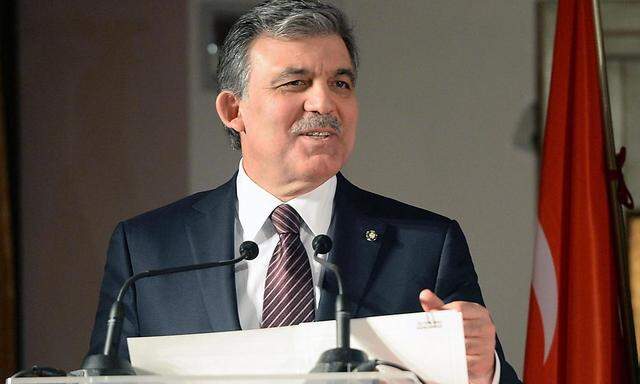 Der türkische Präsident Abdullah Gül will das Zensurgesetz noch überarbeiten lassen.