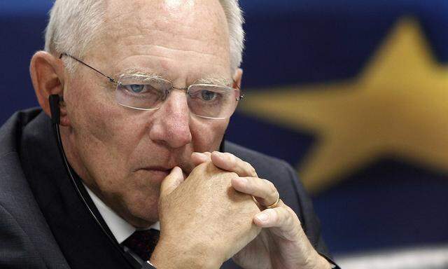 Krise Schaeuble lobt Athen