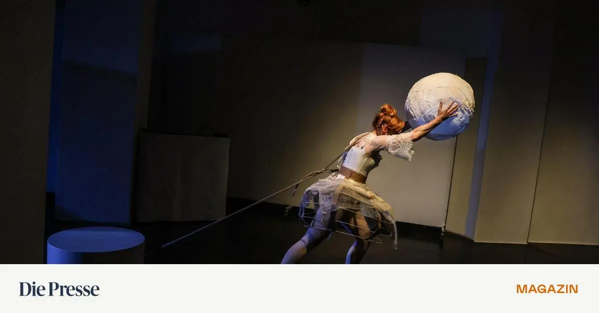 Ruth-Cerha-bei-Wien-Modern-Der-Sinn-des-Lebens-Tanz-und-Liebe-premium-