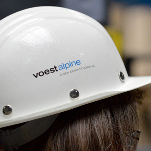 Die Voest gehört zu rund 20 Prozent zwei oberösterreichischen Banken. Pläne für strengere Kapitalvorschriften könnten diese Beteiligung in den Büchern der Institute sehr teuer machen.