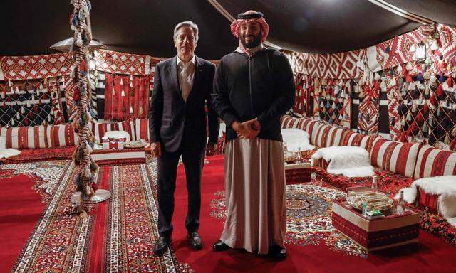 Saudiarabien soll der Schlüssel für Frieden im Nahen Osten sein. US-Außenminister Antony Blinken bei Kronprinz Mohammed bin Salman. 