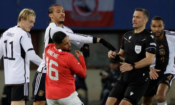 Als Leroy Sane die Kontrolle über sich und das Spiel verlor.