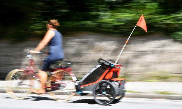 Alle Teilnehmer des Straßenverkehrs sollten mehr Rücksicht auf einander nehmen und auf Sicht fahren. 