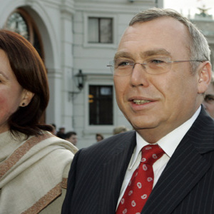 Gut gelaunt gibt sich die Familie Gusenbauer, wenn der Anlass ein öffentlicher ist. Aber auch Politiker - und vor allem ihre Kinder - haben ein Privatleben.