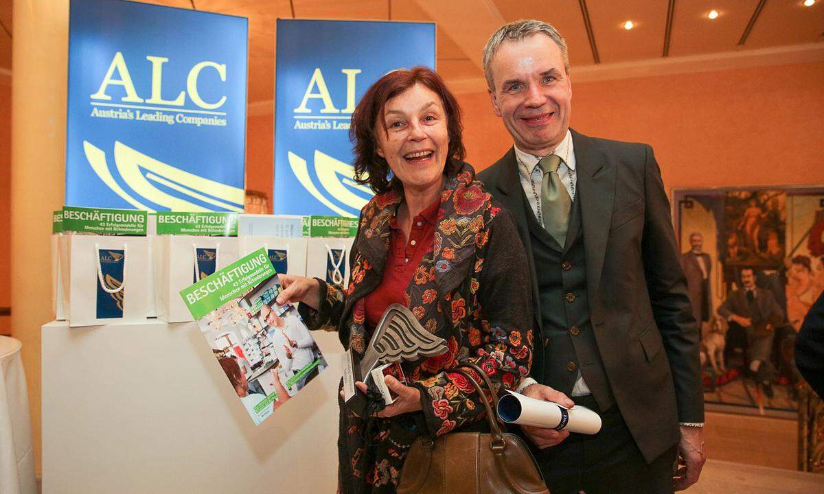 Marien Apotheke-Chefin Karin Simonitsch mit ihrem Mann und Wiener Philharmoniker Rupert Schöttle.