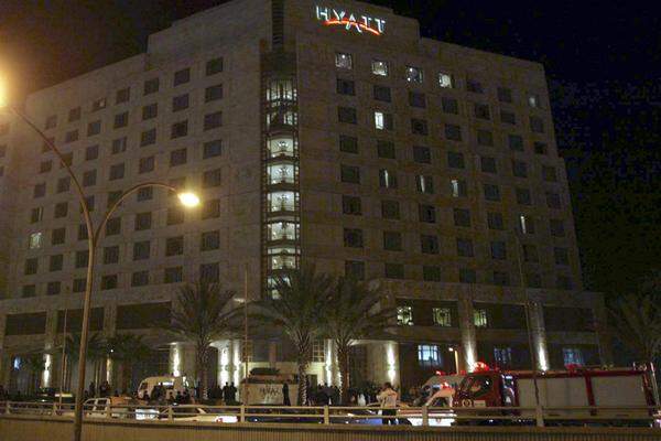 Ein Anschlag auf drei Hotels in der Hauptstadt Jordaniens fordert 60 Menschenleben.
