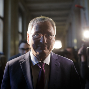 Ein Sieg für Sozialminister Stöger. Die Bank Austria blitzte mit ihrem Einspruch gegen seine Gesetzesnovelle beim VfGH ab.