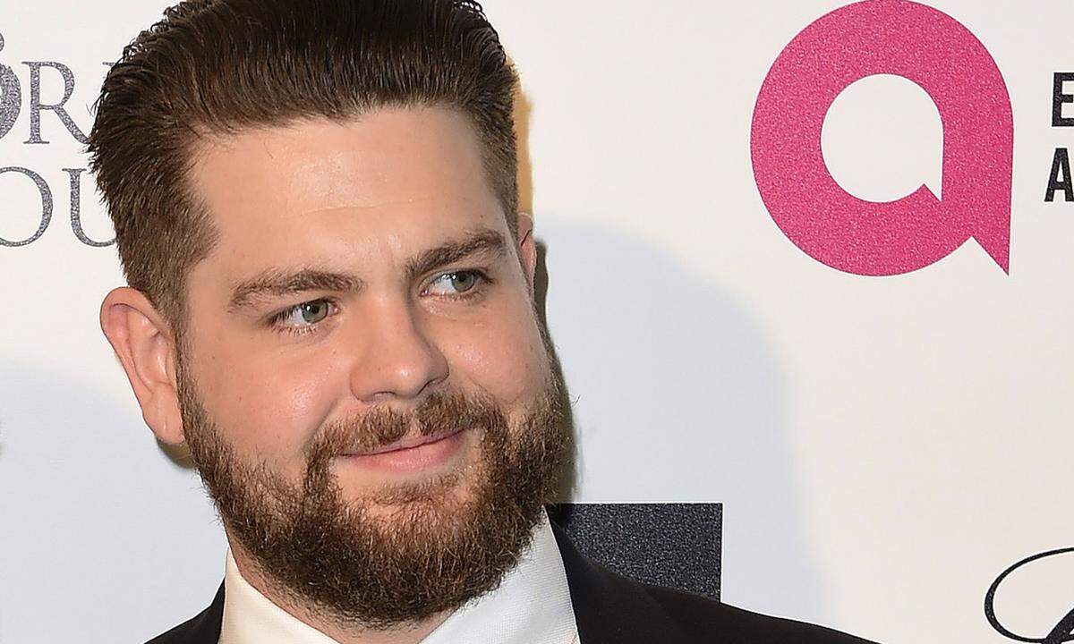 Jack Osbourne, der Sohn von Rocklegende Ozzy Osbourne, leidet, wie Selma Blair, an der Nervenkrankheit Multiple Sklerose.  Multiple Sklerose ist eine im Gehirn und Rückenmark auftretende Entzündung, für die es bisher keine Heilung gibt, die aber auch nicht tödlich verlaufen muss. MS kann zu extremer Muskelschwäche, Blindheit oder auch Verlust des Gleichgewichtsvermögens führen.