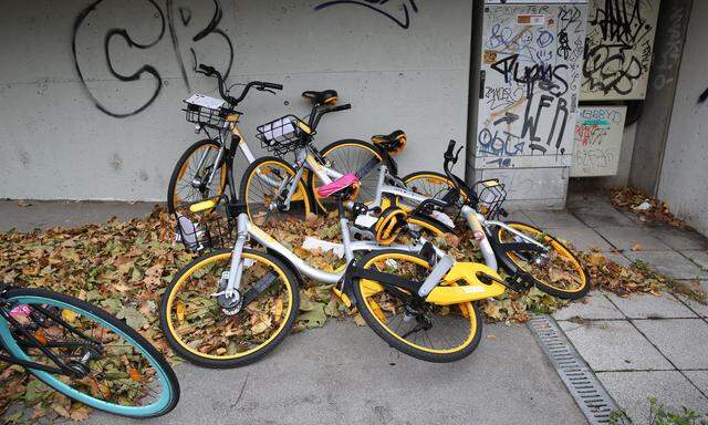 Obikes, Ofos, Donkey Republic: Knapp 1000 Leihräder wurden in wenigen Wochen über Wien verteilt. Ein Boom außer Kontrolle.