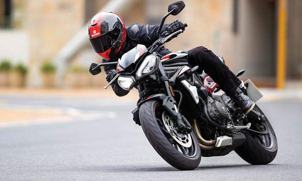 Triumph Street Triple R, Mittelklasse, große Leistung: 765-ccm-Dreizylinder mit 118 PS.