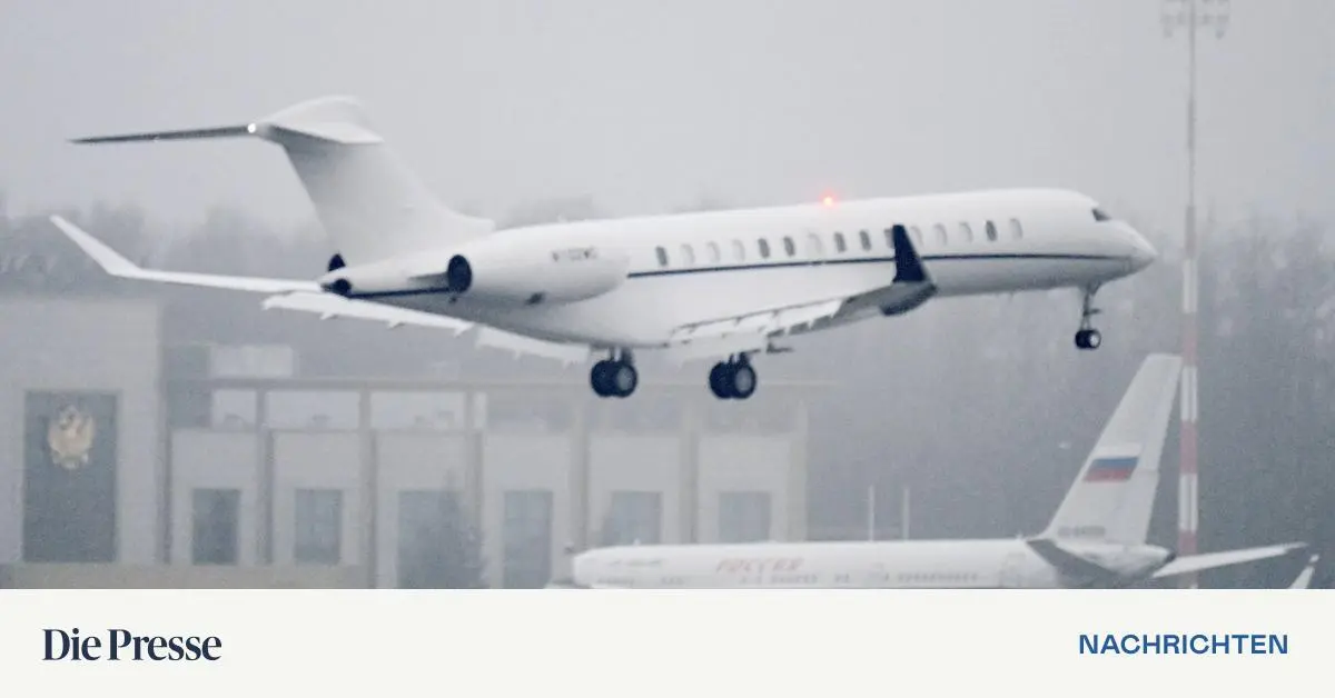 Drohnenalarm-in-Moskau-Mehr-als-300-Fl-ge-betroffen