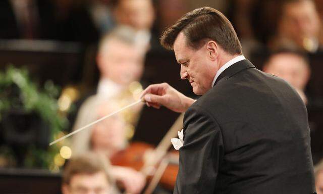 Die Wiener Staatsoper und die Philharmoniker sieht Thielemann derzeit als Vorbild: Hier als ihr Dirigent beim Neujahrskonzert 2019.ujahrskonzert 2019