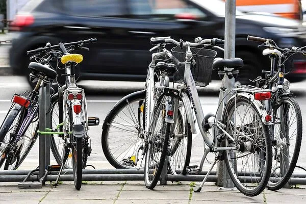 Fahrradschloss knacken dauert 15 bis 96 Sekunden  DiePresse.com