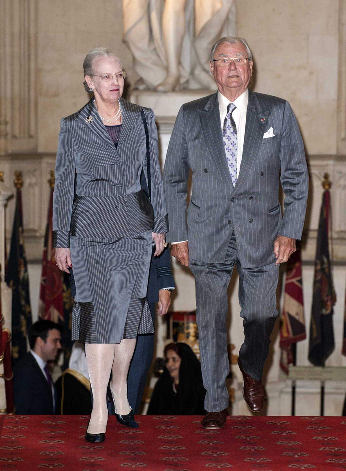 Königin Margarethe von Dänemark und Prinz Henrik kamen im Partnerlook.