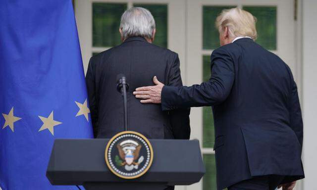 EU-Kommissionspräsident Juncker hat den launischen US-Präsidenten bei Laune gehalten.