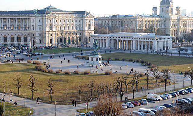 Überblick über den Heldenplatz in Wien