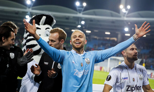 Torhüter Alexander Schlager