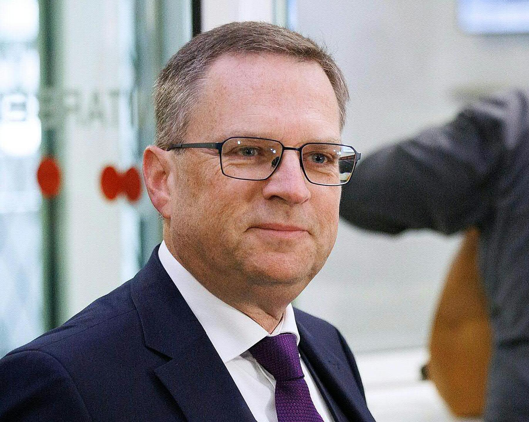 Wöginger-Diversion: Neos-Abgeordnete fordert Rücktritt