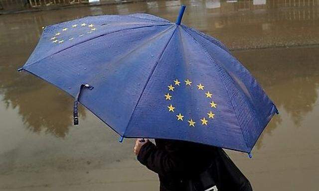 Schirm mit EU-Zeichen