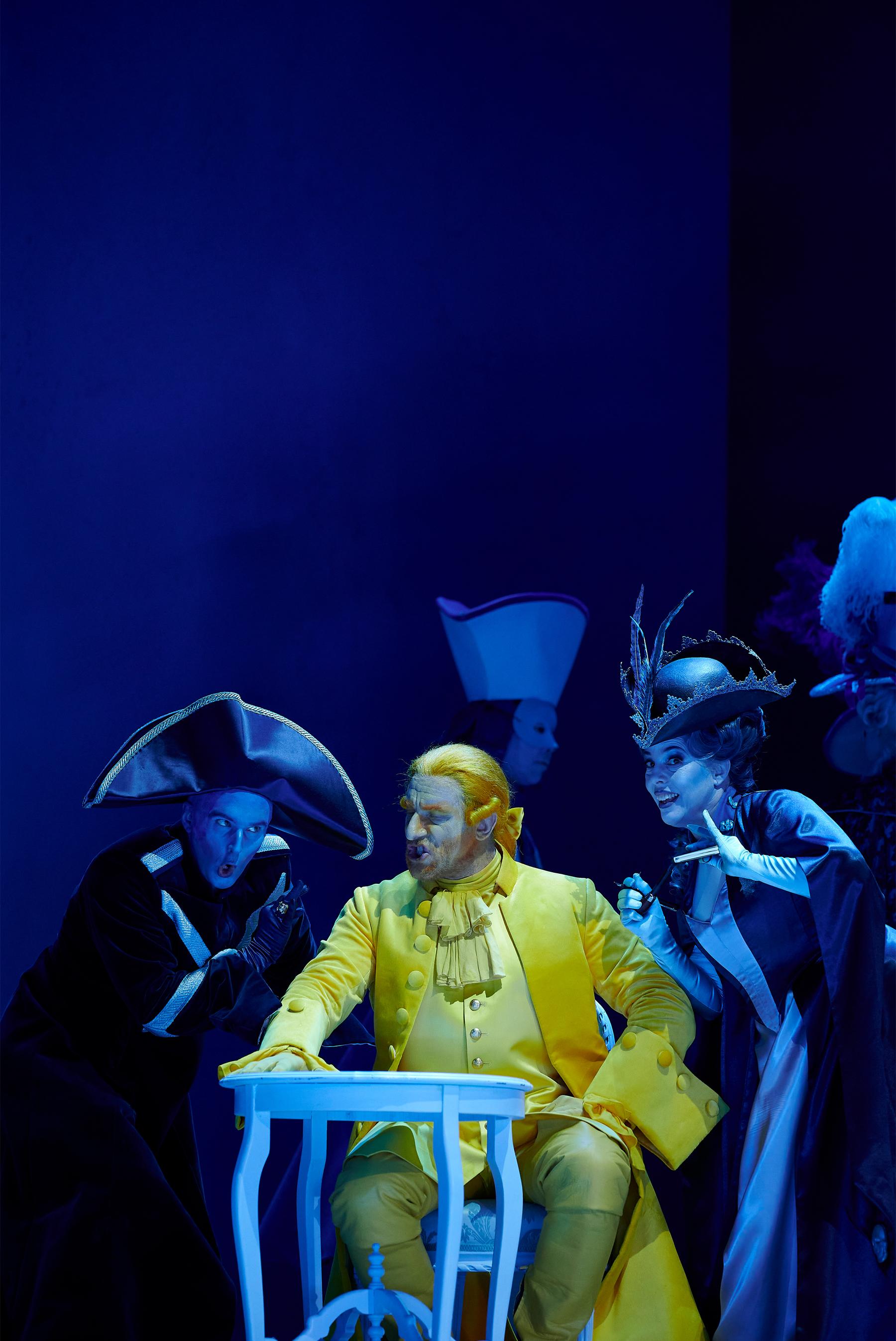 Helnweinova uprizoritev Straussovega Rosenkavalierja odprla novo sezono v Zürichu